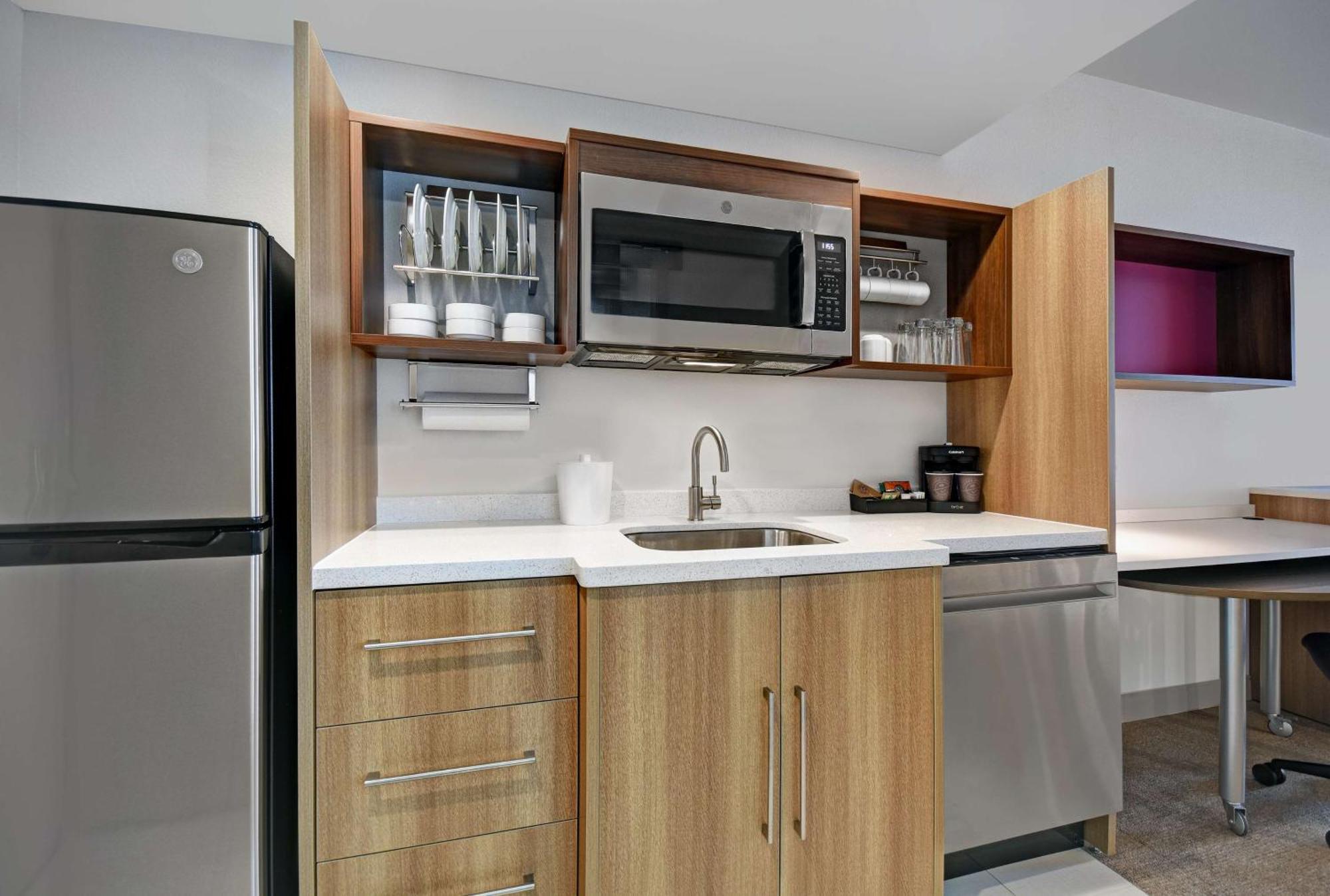 Home2 Suites By Hilton Utica, Ny Εξωτερικό φωτογραφία