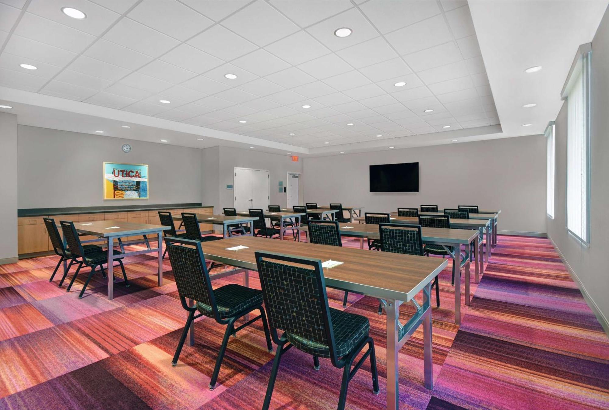 Home2 Suites By Hilton Utica, Ny Εξωτερικό φωτογραφία