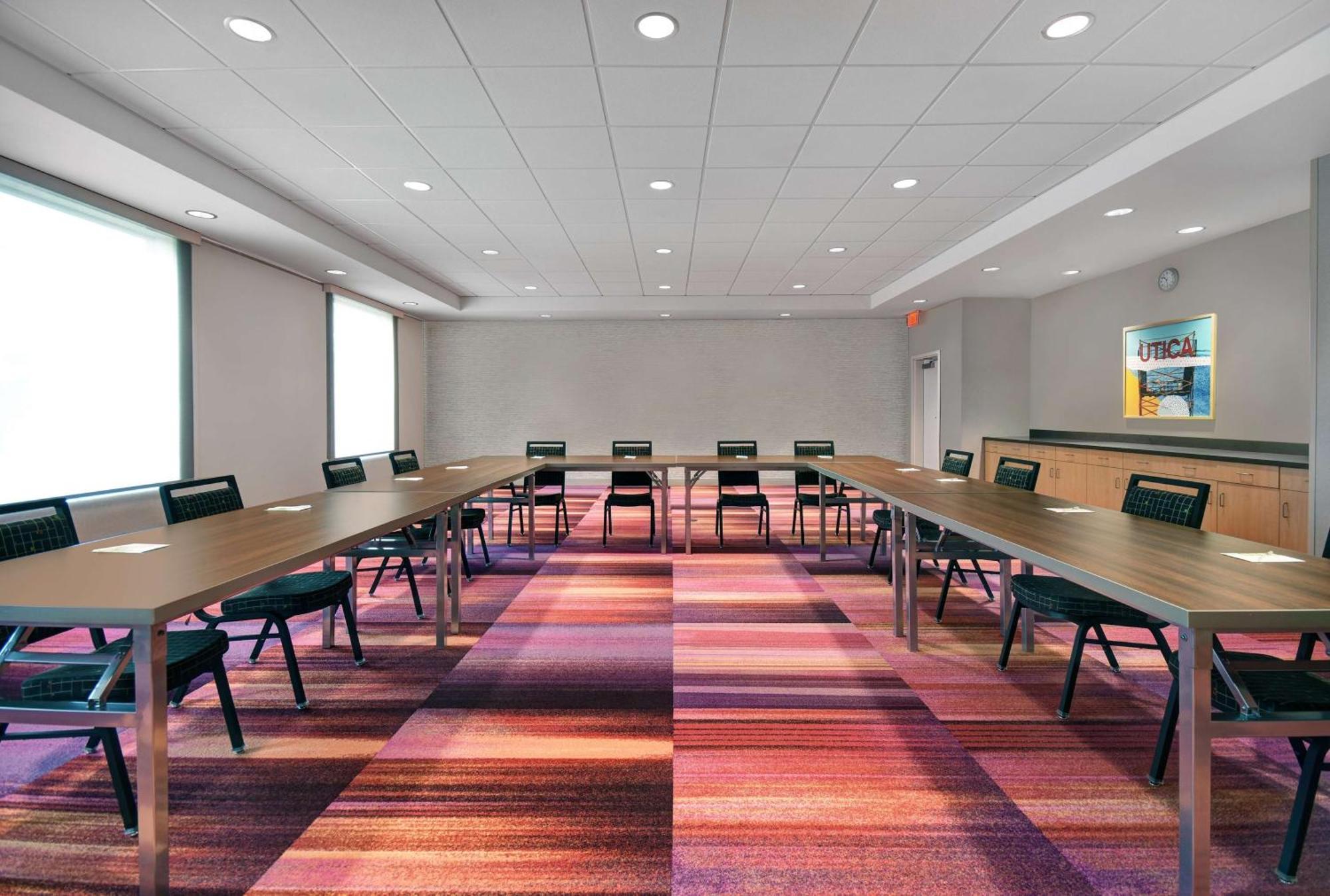 Home2 Suites By Hilton Utica, Ny Εξωτερικό φωτογραφία