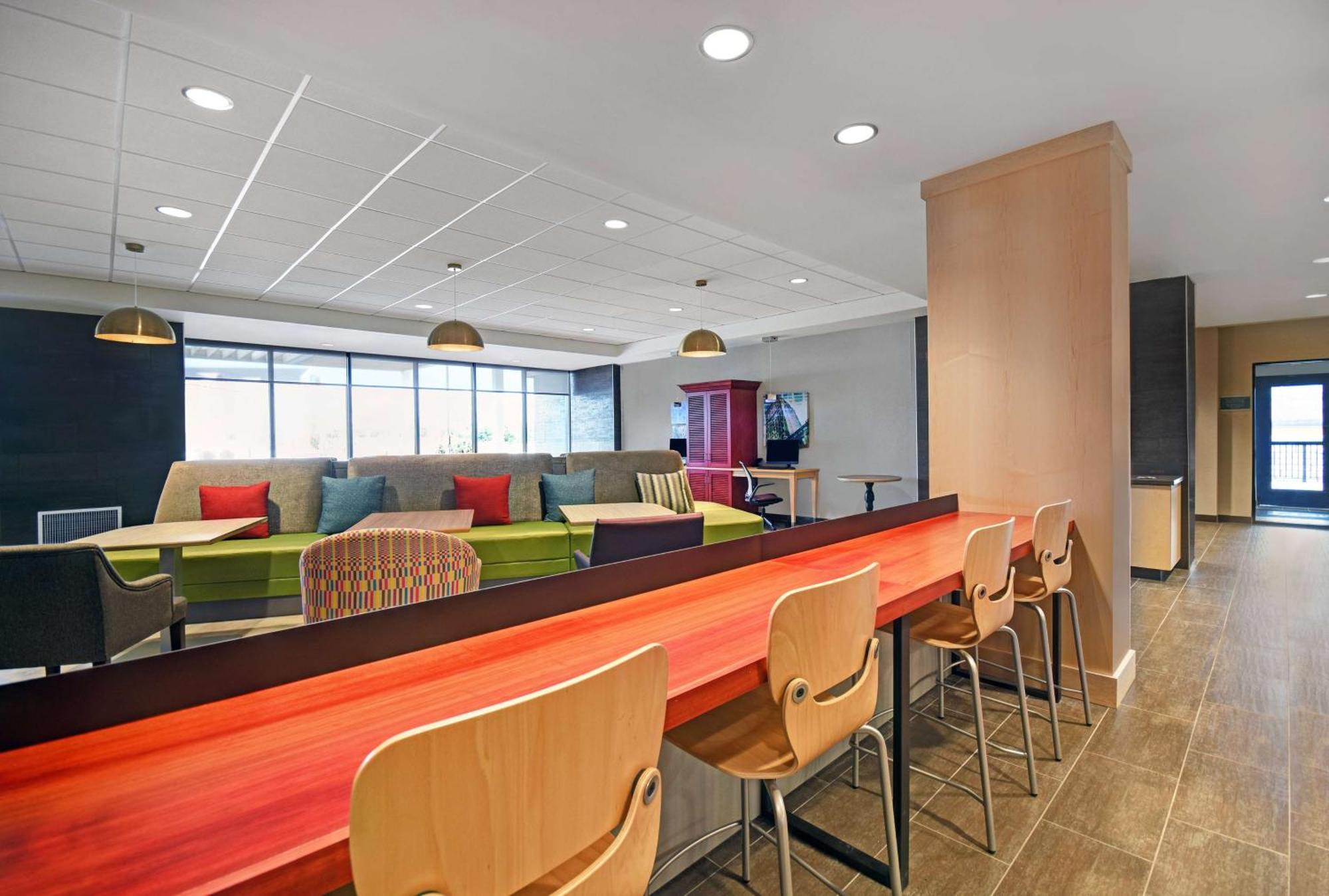 Home2 Suites By Hilton Utica, Ny Εξωτερικό φωτογραφία
