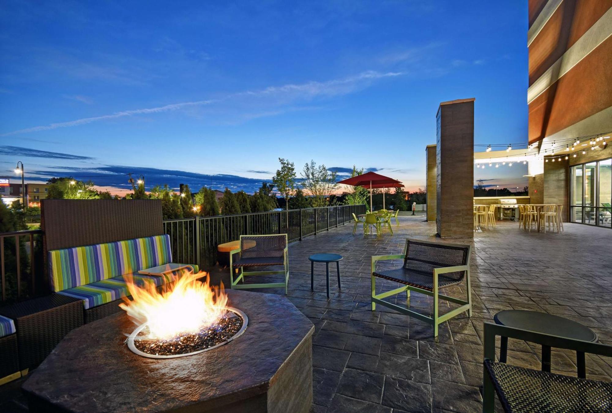 Home2 Suites By Hilton Utica, Ny Εξωτερικό φωτογραφία